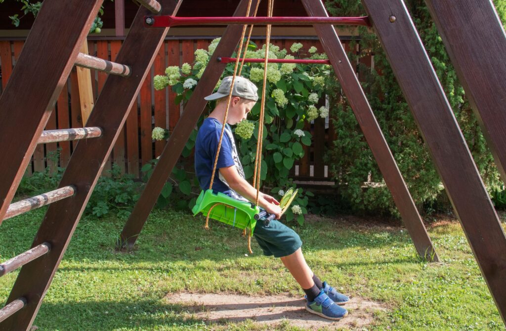 Top 5 Outside Garden Decorations For Your Kid